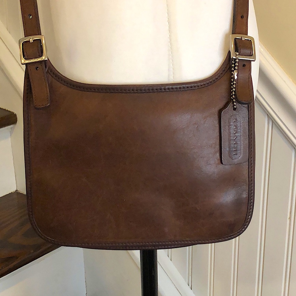 Vintage COACH Mahogany Leather Swingaway Crossbody Bag Silver Hardware 9142